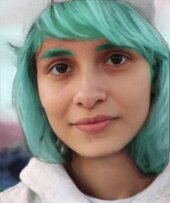Top manias o Douglas Alvarez Youtuber Colombiano y miembro del Real Team meme de Hatsune Miku Versión mujer de la Travatón CON EXPRESIONES FACIALES EN BOCA Y CEJAS